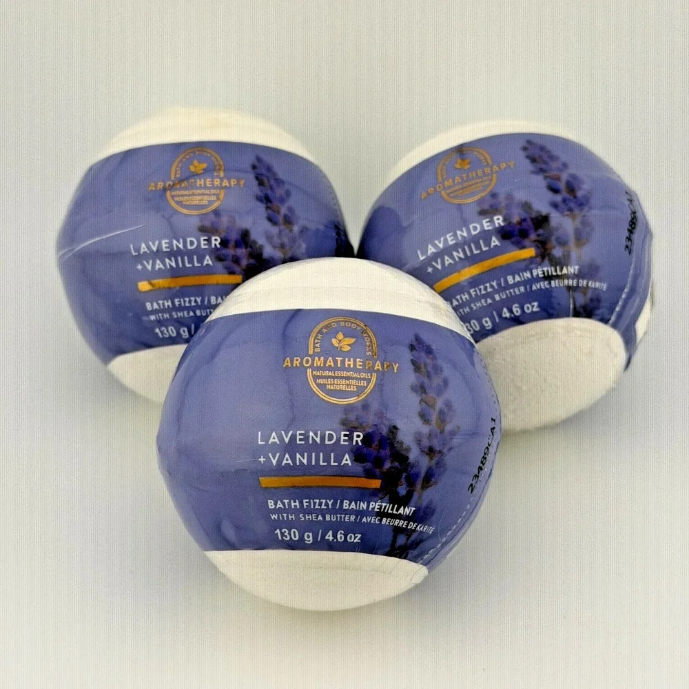 Bath & Body Works Aromatherapy Lavender & Vanilla Bath Fizzy 4.6oz Bundle Of‎ 3